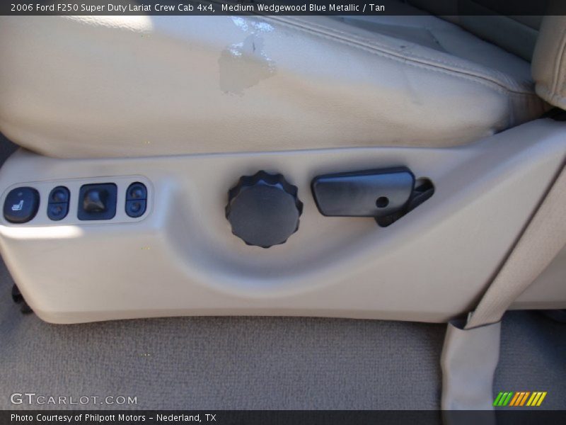 Medium Wedgewood Blue Metallic / Tan 2006 Ford F250 Super Duty Lariat Crew Cab 4x4