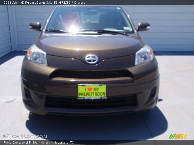 RS xPRESSO / Charcoal 2011 Scion xD Release Series 3.0