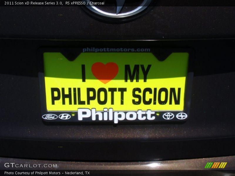 RS xPRESSO / Charcoal 2011 Scion xD Release Series 3.0
