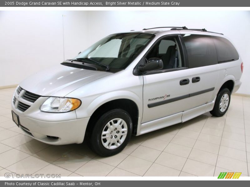 Front 3/4 View of 2005 Grand Caravan SE with Handicap Access