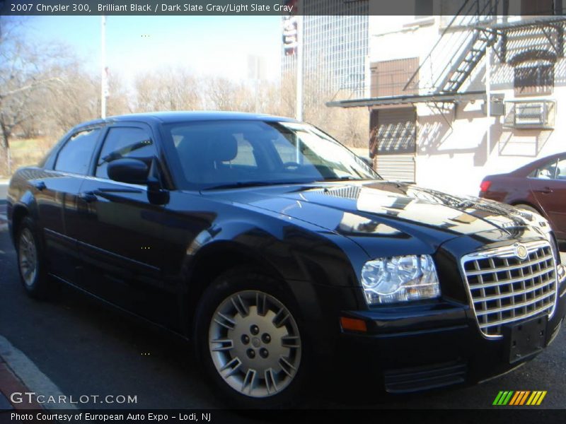 Brilliant Black / Dark Slate Gray/Light Slate Gray 2007 Chrysler 300