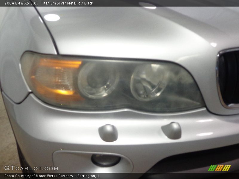 Titanium Silver Metallic / Black 2004 BMW X5 3.0i