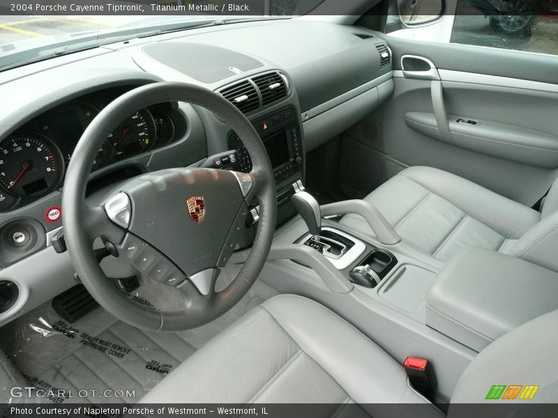 Titanium Metallic / Black 2004 Porsche Cayenne Tiptronic