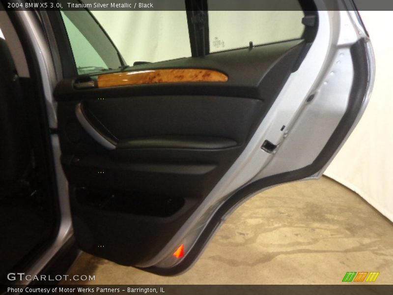 Titanium Silver Metallic / Black 2004 BMW X5 3.0i