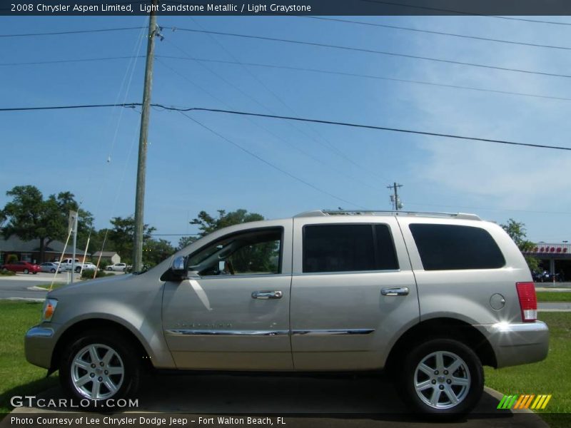 Light Sandstone Metallic / Light Graystone 2008 Chrysler Aspen Limited