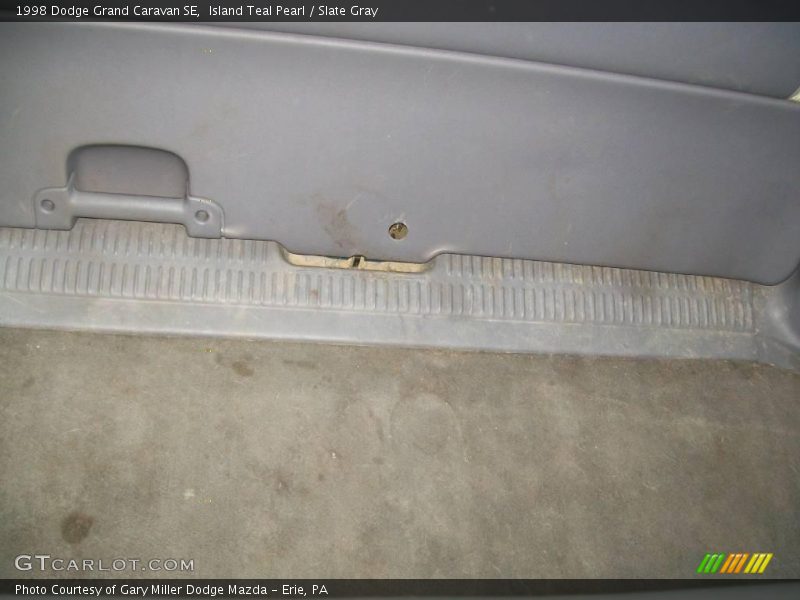 Island Teal Pearl / Slate Gray 1998 Dodge Grand Caravan SE
