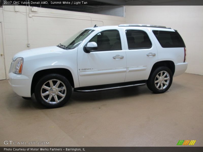 Summit White / Light Tan 2007 GMC Yukon Denali AWD