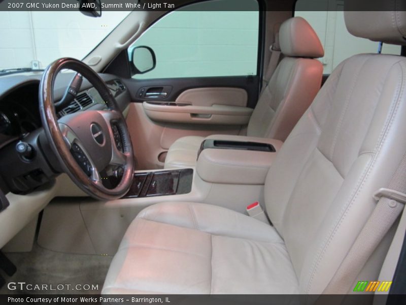 Summit White / Light Tan 2007 GMC Yukon Denali AWD