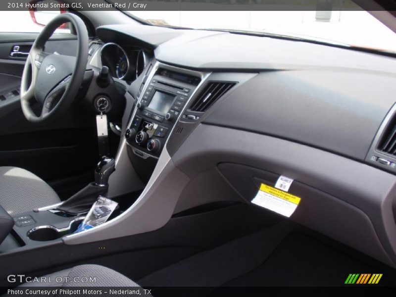 Venetian Red / Gray 2014 Hyundai Sonata GLS