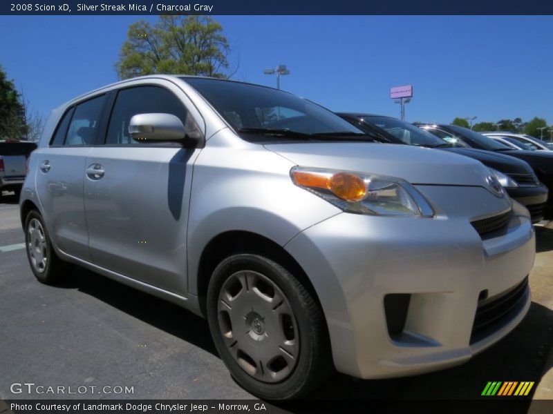 Silver Streak Mica / Charcoal Gray 2008 Scion xD