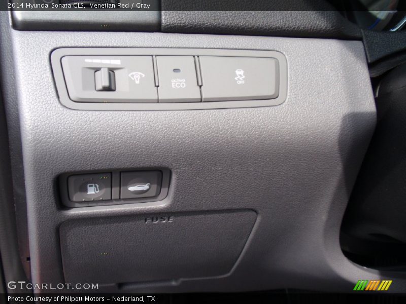 Venetian Red / Gray 2014 Hyundai Sonata GLS