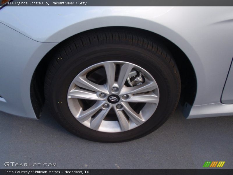 Radiant Silver / Gray 2014 Hyundai Sonata GLS