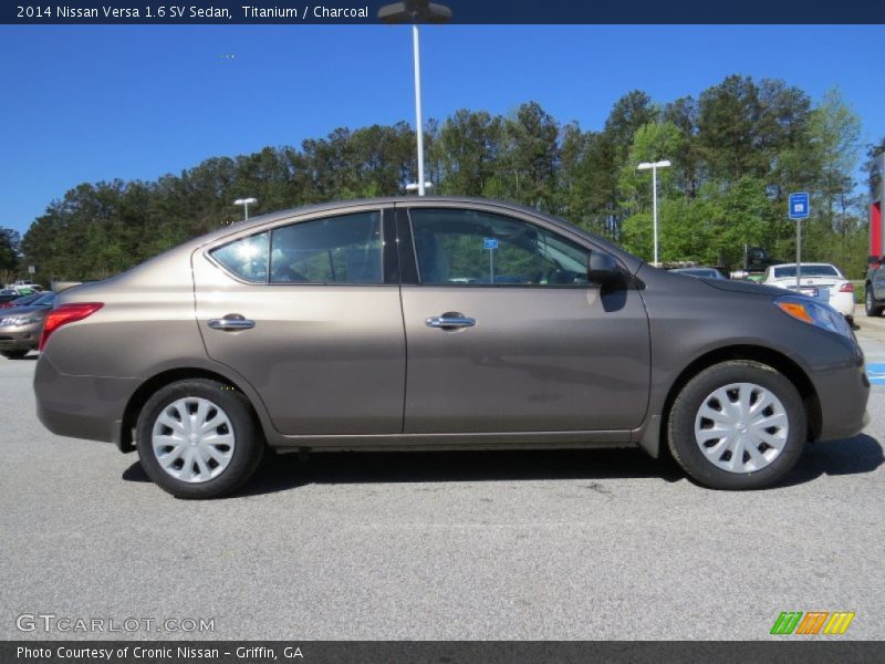 Titanium / Charcoal 2014 Nissan Versa 1.6 SV Sedan
