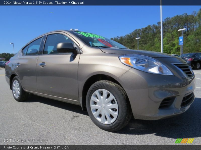 Titanium / Charcoal 2014 Nissan Versa 1.6 SV Sedan