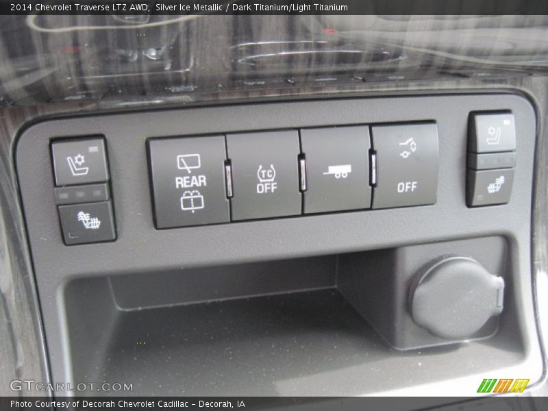Silver Ice Metallic / Dark Titanium/Light Titanium 2014 Chevrolet Traverse LTZ AWD