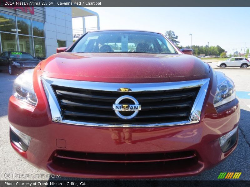 Cayenne Red / Charcoal 2014 Nissan Altima 2.5 SV