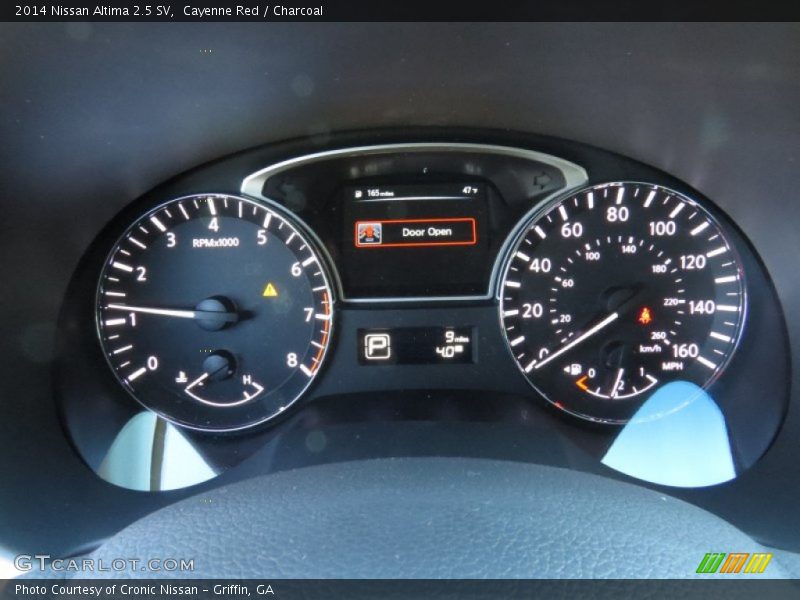 Cayenne Red / Charcoal 2014 Nissan Altima 2.5 SV