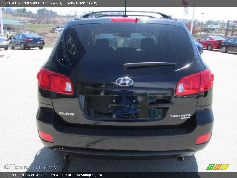 Ebony Black / Gray 2009 Hyundai Santa Fe GLS 4WD