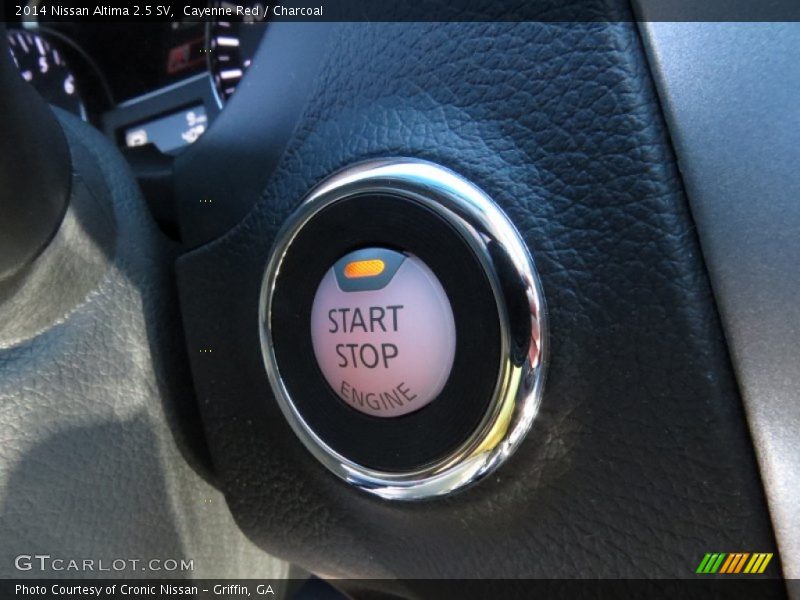 Cayenne Red / Charcoal 2014 Nissan Altima 2.5 SV