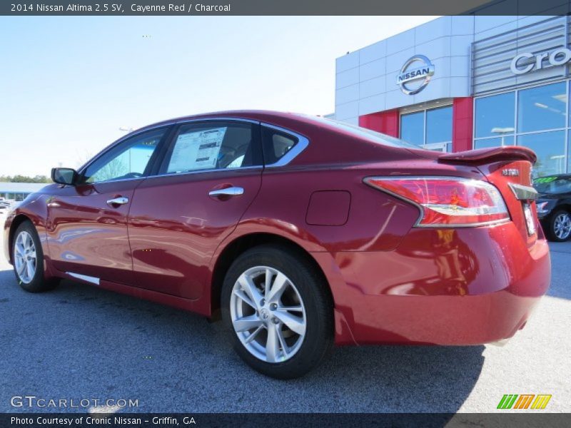 Cayenne Red / Charcoal 2014 Nissan Altima 2.5 SV