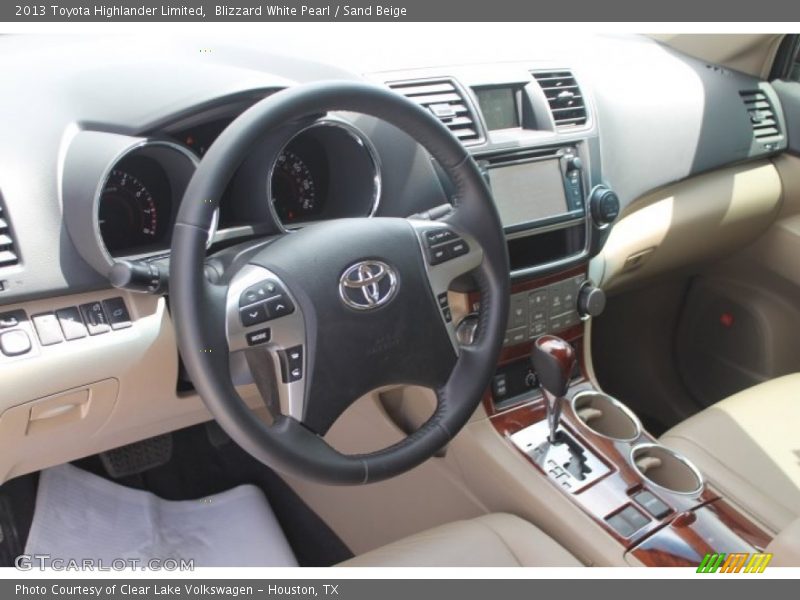 Blizzard White Pearl / Sand Beige 2013 Toyota Highlander Limited