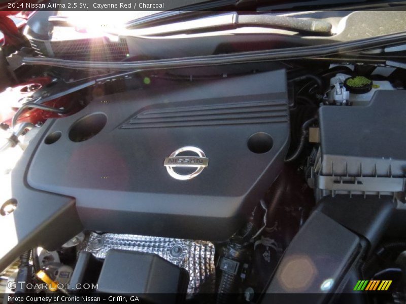 Cayenne Red / Charcoal 2014 Nissan Altima 2.5 SV