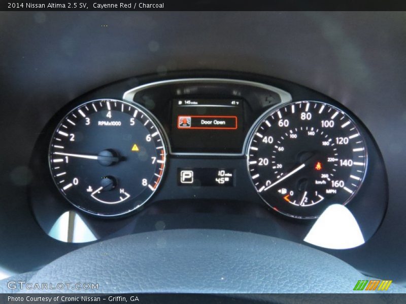 Cayenne Red / Charcoal 2014 Nissan Altima 2.5 SV