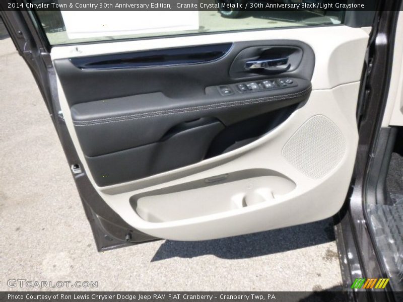 Granite Crystal Metallic / 30th Anniversary Black/Light Graystone 2014 Chrysler Town & Country 30th Anniversary Edition