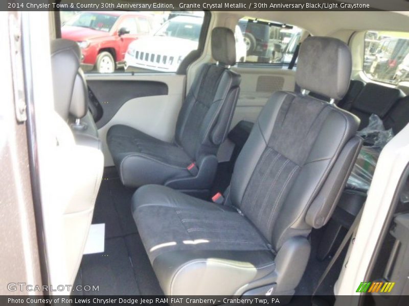 Granite Crystal Metallic / 30th Anniversary Black/Light Graystone 2014 Chrysler Town & Country 30th Anniversary Edition