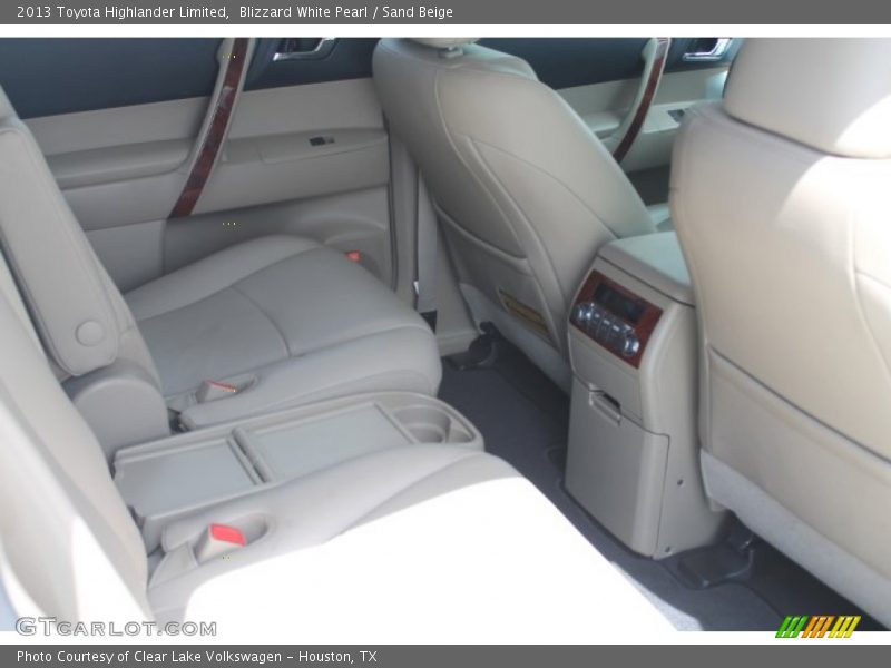 Blizzard White Pearl / Sand Beige 2013 Toyota Highlander Limited
