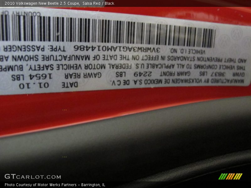 Salsa Red / Black 2010 Volkswagen New Beetle 2.5 Coupe