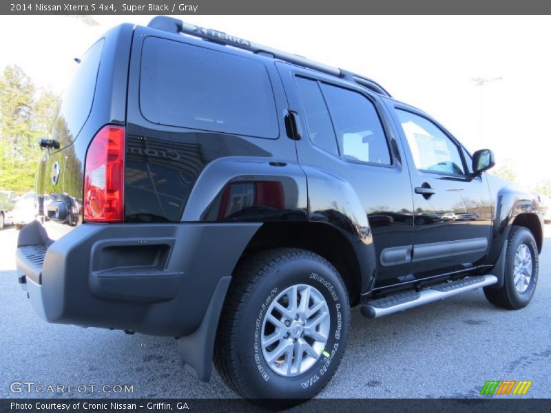 Super Black / Gray 2014 Nissan Xterra S 4x4