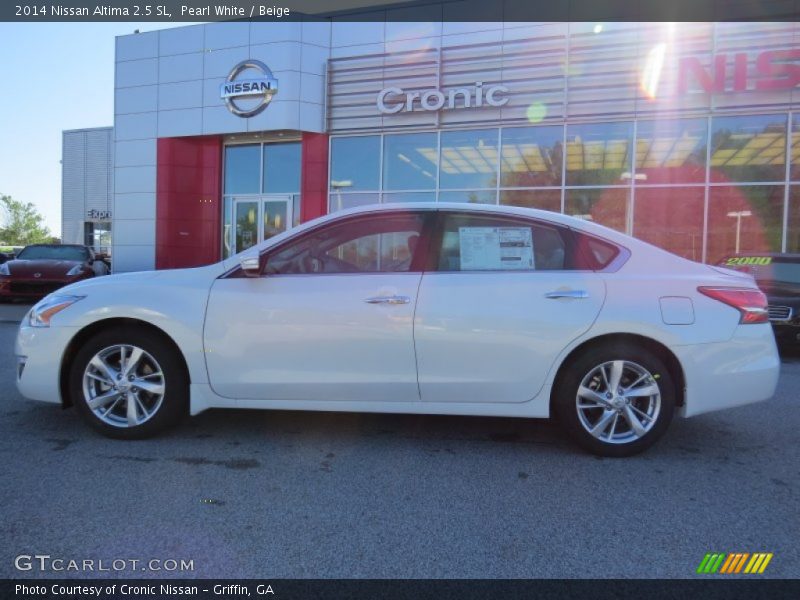 Pearl White / Beige 2014 Nissan Altima 2.5 SL