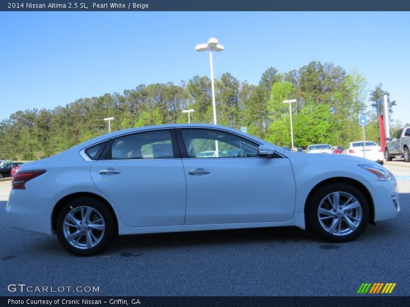Pearl White / Beige 2014 Nissan Altima 2.5 SL