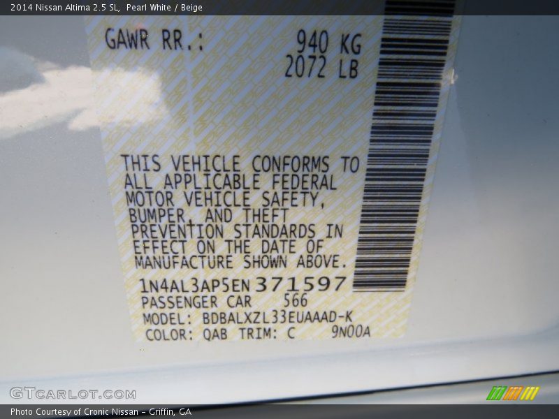 Pearl White / Beige 2014 Nissan Altima 2.5 SL