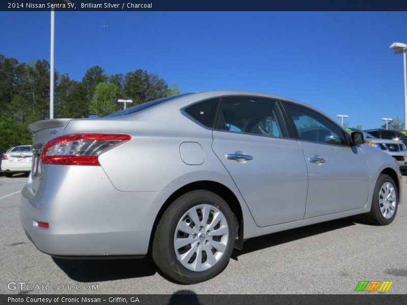 Brilliant Silver / Charcoal 2014 Nissan Sentra SV