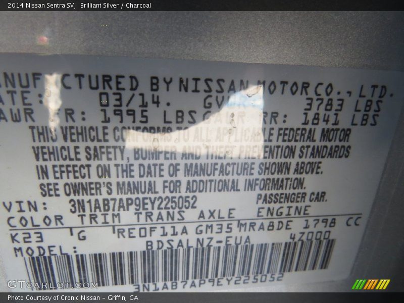 Brilliant Silver / Charcoal 2014 Nissan Sentra SV