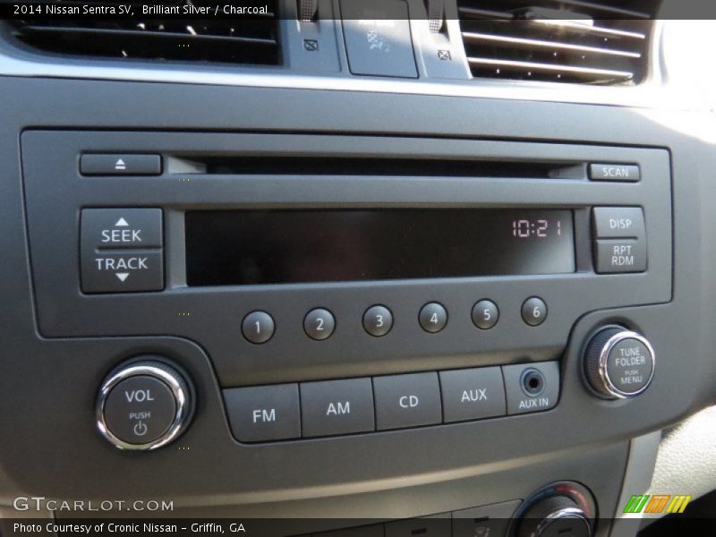 Brilliant Silver / Charcoal 2014 Nissan Sentra SV
