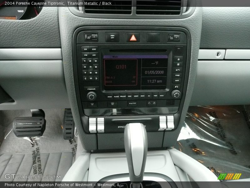 Titanium Metallic / Black 2004 Porsche Cayenne Tiptronic