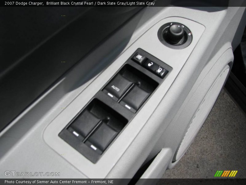 Brilliant Black Crystal Pearl / Dark Slate Gray/Light Slate Gray 2007 Dodge Charger