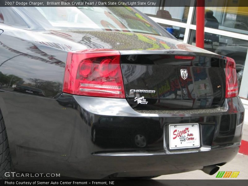 Brilliant Black Crystal Pearl / Dark Slate Gray/Light Slate Gray 2007 Dodge Charger