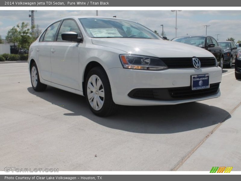 Pure White / Titan Black 2014 Volkswagen Jetta TDI Sedan