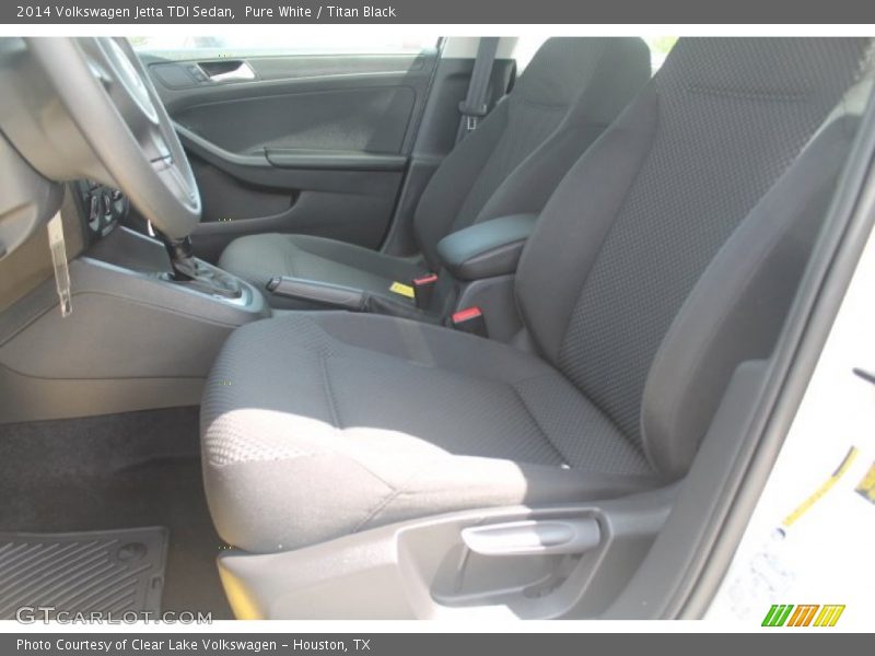 Pure White / Titan Black 2014 Volkswagen Jetta TDI Sedan