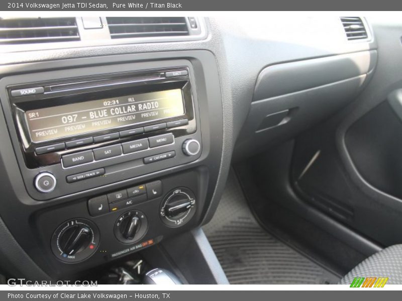 Pure White / Titan Black 2014 Volkswagen Jetta TDI Sedan