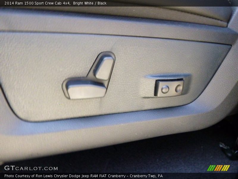Bright White / Black 2014 Ram 1500 Sport Crew Cab 4x4