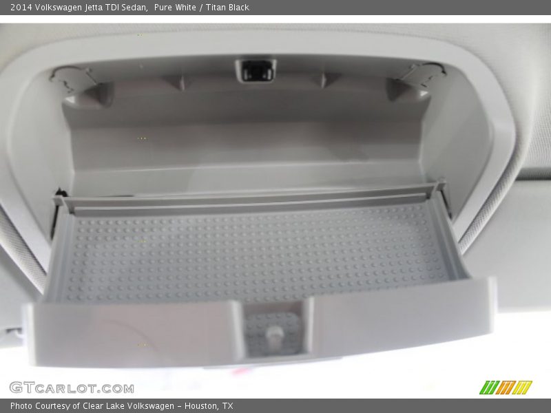 Pure White / Titan Black 2014 Volkswagen Jetta TDI Sedan