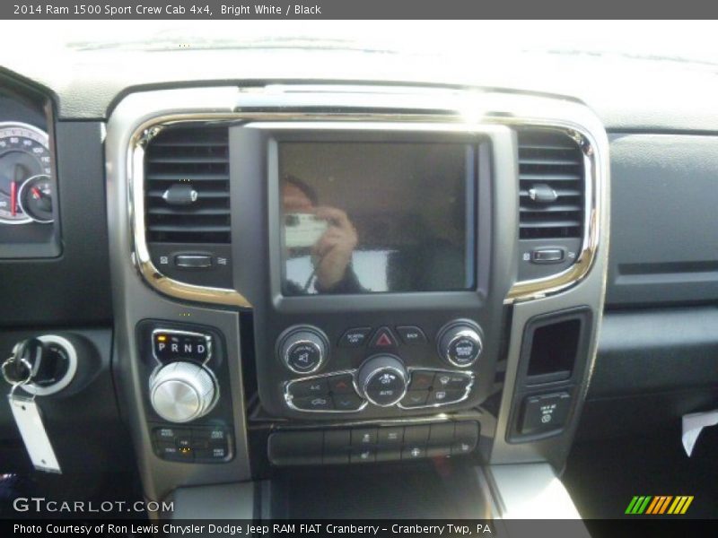 Bright White / Black 2014 Ram 1500 Sport Crew Cab 4x4
