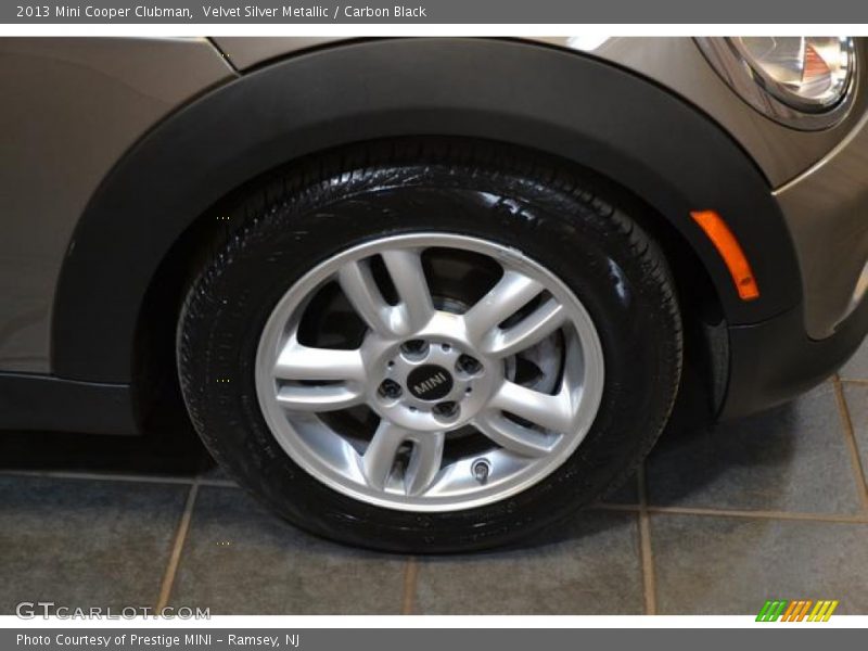 Velvet Silver Metallic / Carbon Black 2013 Mini Cooper Clubman