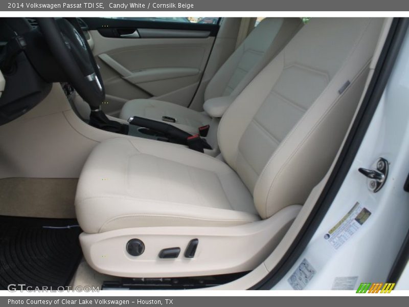 Candy White / Cornsilk Beige 2014 Volkswagen Passat TDI SE