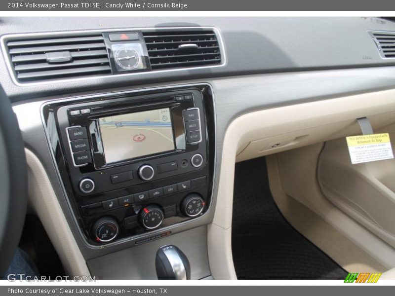 Candy White / Cornsilk Beige 2014 Volkswagen Passat TDI SE